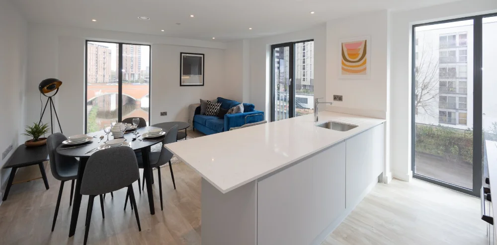 Silkbank Wharf apartment overlooking the river Irwell in Salford 